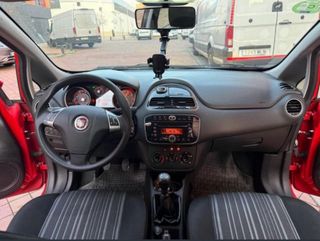 FIAT Punto Evo 2011