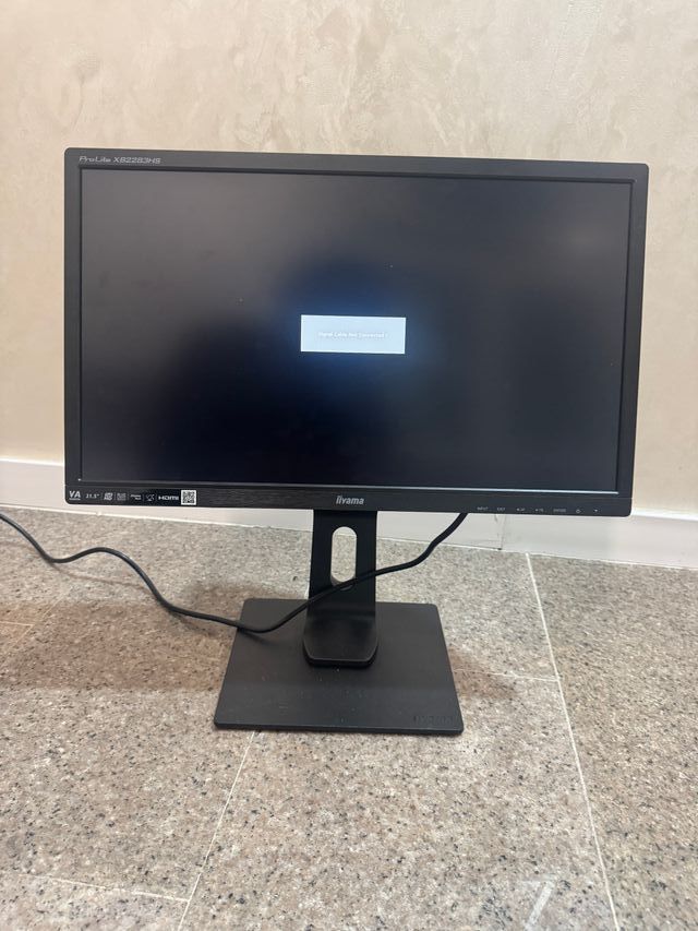 Monitor iiyama 21,5'' con HDMI Rotativo