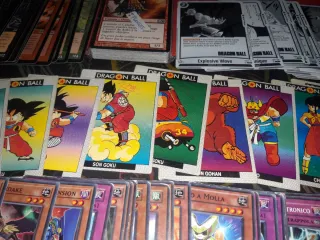 Varias cartas coleccionables