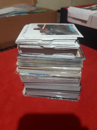Varias cartas coleccionables