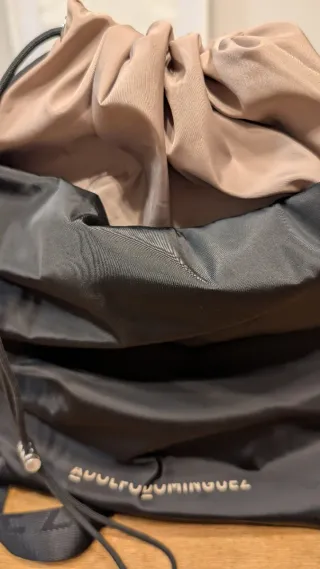 Mochila Adolfo Domínguez Negra y Beige