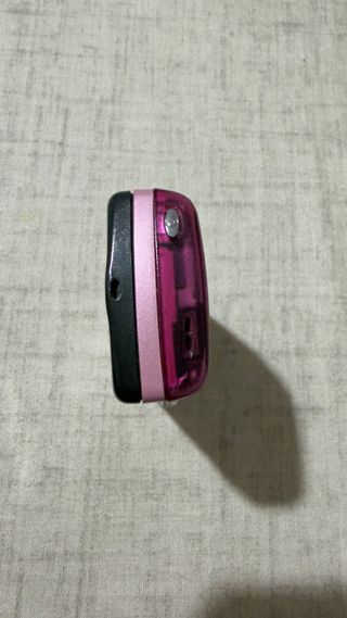 Nokia 8310 Libre Rosa Batería nueva y su Cargador