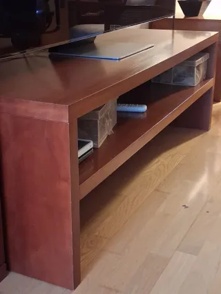 Mueble TV madera marrón