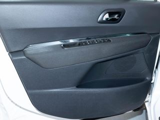 PEUGEOT 3008 STYLE TURBODIESEL 120CV