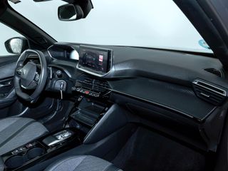 PEUGEOT 2008 ALLURE 1.2 AUTOMATICO 130CV