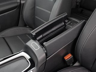 MERCEDES CLASE GLA 250 E