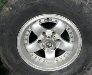 I6110215 juego de llantas opel frontera a 373391