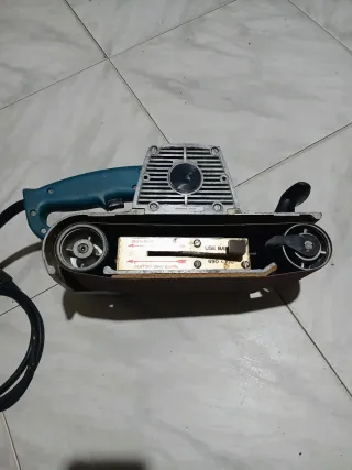 Lijadora Virutex m75