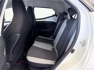 TOYOTA Aygo X-PLAY