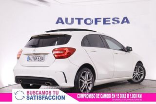 MERCEDES-BENZ CLASE A A200 URBAN AUTO 156CV 5P # TECHO ELEC PANORAMICO, NAVY, PARKTRONIC CLASE A A200 URBAN AUTO 156CV 5P