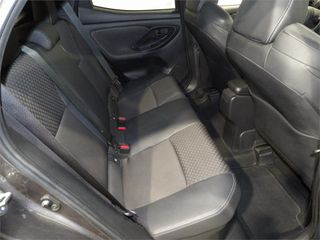 TOYOTA Yaris 1.5 120H Style