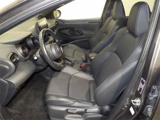 TOYOTA Yaris 1.5 120H Style