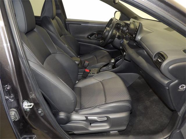 TOYOTA Yaris 1.5 120H Style