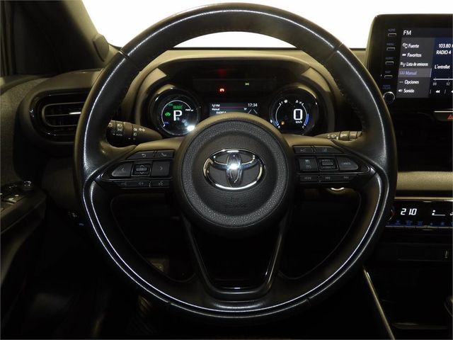 TOYOTA Yaris 1.5 120H Style