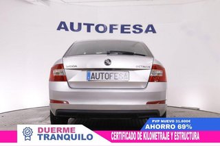 Skoda Octavia 1.6 TDI AMBITION 105CV 5P