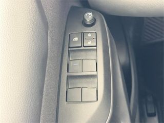 TOYOTA Yaris ACTIVE PLUS