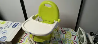 Trona Chicco Pocket Snack Booster Seat