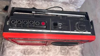 Radiocasetta Larsen Vintage Rosso