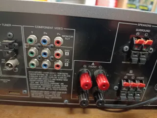 Amplificador AV Yamaha RX-V357 – Con mando