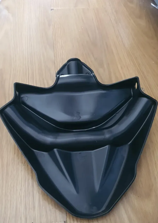 Carenado Frontal Moto Negro