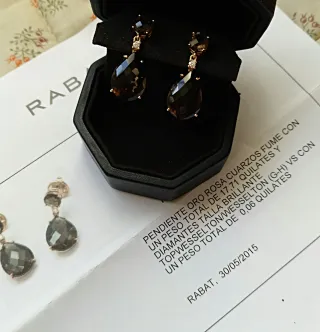 Pendientes Rabat oro, diamantes y cuarzo