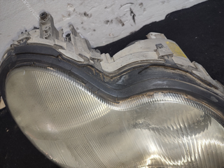 FARO DERECHO MERCEDES CLASE C (W203) BERLINA 270