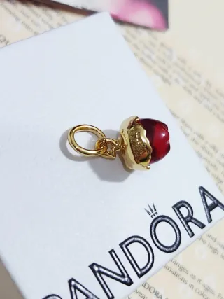 Pandora Manzana Reina Malvada Charm Colgante