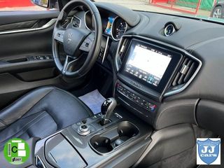 MASERATI Ghibli 3.0 Diesel 275 CV