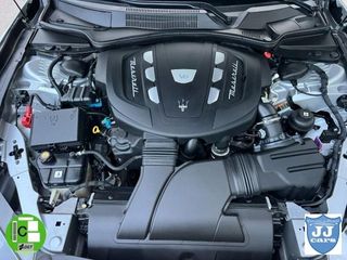 MASERATI Ghibli 3.0 Diesel 275 CV
