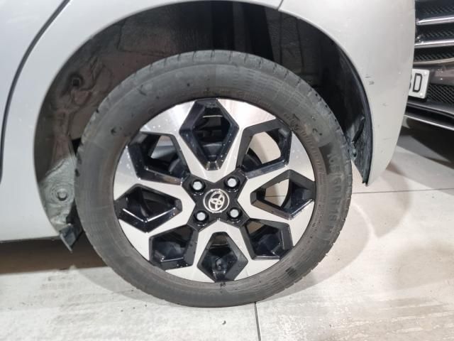 TOYOTA Aygo 5p 70 x-play