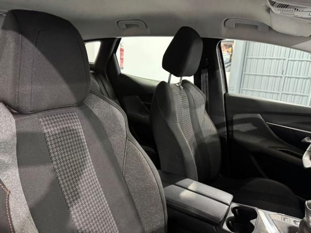 PEUGEOT 3008 Active BlueHDi 130 S&S