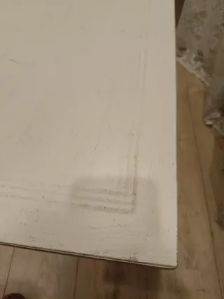 Mesita auxiliar plegable color blanco roto