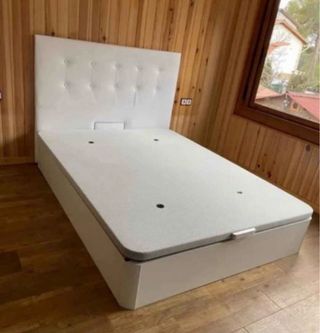 Canapé y colchón individual negro