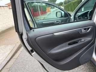 VOLVO XC70 D5 AWD Summum Auto