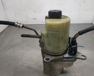 Ford 1040085011094 bomba de dirección focus 453754