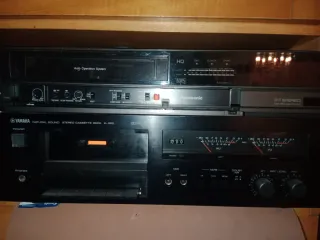 Reproductor VHS Panasonic y Casete Yamaha