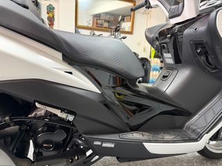 Kymco Xciting 400 2017 Blanca