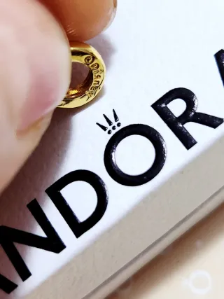 Charm Colgante Lumiere Bella y Bestia Pandora