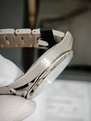 Orient Star Contemporary