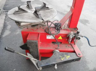 Desmontadora de neumáticos profesional