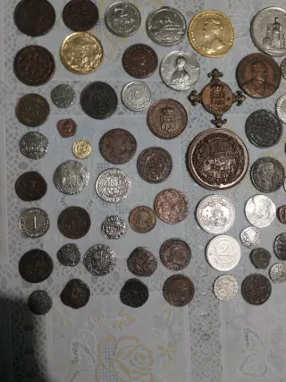 Lote 70+ Monedas y Medallas"R" Historia Española