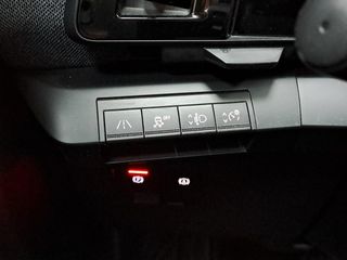 RENAULT Mégane Eléctrico MEGANE E-TECH 100% ELÉCTRICO equilibre EV40 96kW (130CV) standard charge-SS