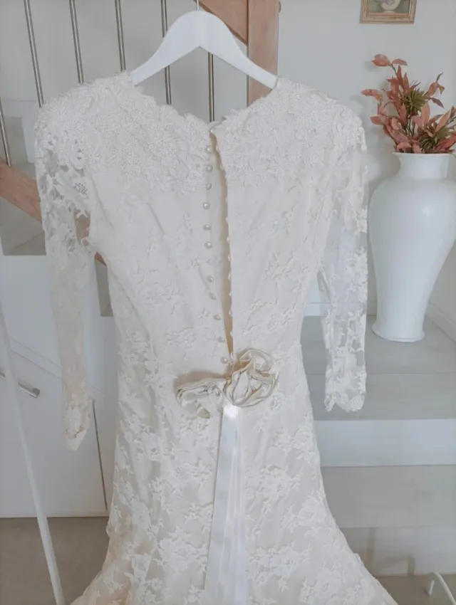 Abito da sposa pizzo Chantilly e Macramè