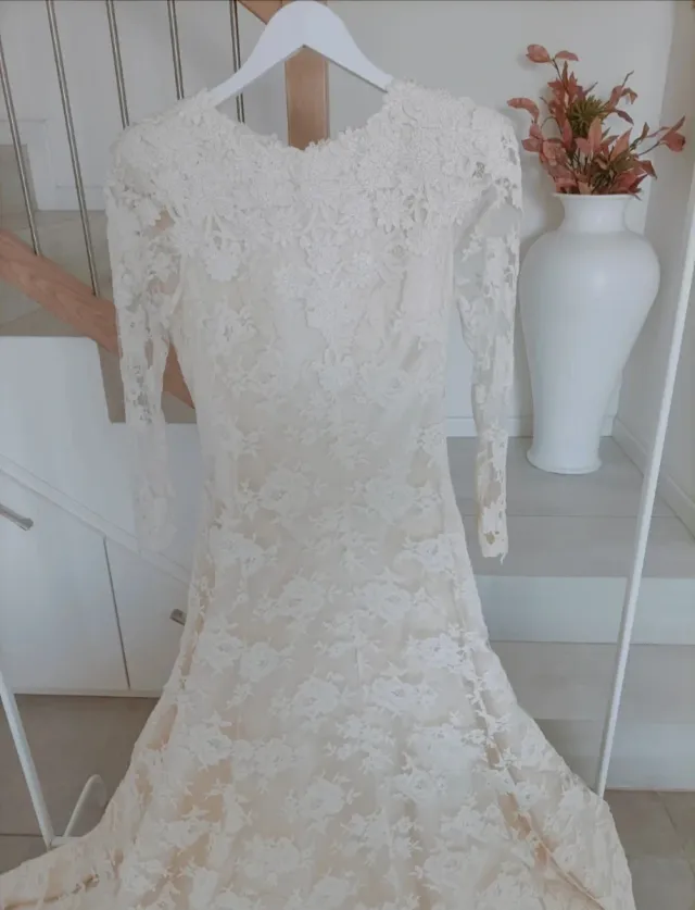 Abito da sposa pizzo Chantilly e Macramè