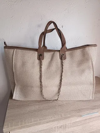 Bolso beige y marrón