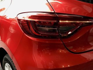 RENAULT Clio Gasolina/Gas Clio TCe GLP Zen 74kW