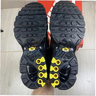 Nike Air Max Plus TN Talla 41 Negro/Amarillo