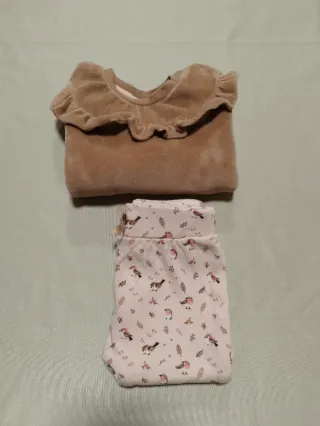 Conjunto bebé 2 piezas terciopelo y estampado