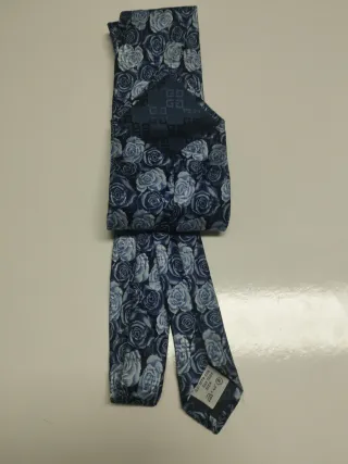 Corbata Givenchy 100% Seda