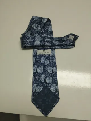 Corbata Givenchy 100% Seda